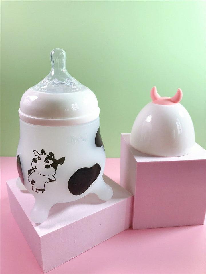 Discover the Perfect Feeding Solution with the Wide Caliber Baby Bottle
